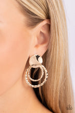 Load image into Gallery viewer, Ancient Arts Earring - Gold
