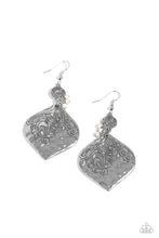 Load image into Gallery viewer, Tropical Terrace Earring - White
