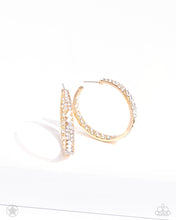 Load image into Gallery viewer, GLITZY By Association Earring - Gold
