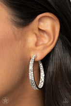 Load image into Gallery viewer, GLITZY By Association Earring - White
