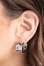 Load image into Gallery viewer, Setting the STAR High Earring - Silver
