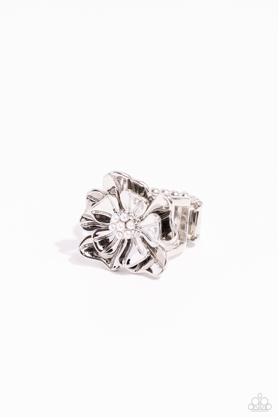 Pampered Petals Ring - White