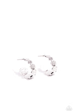 Load image into Gallery viewer, Textured Tease Earring - Silver
