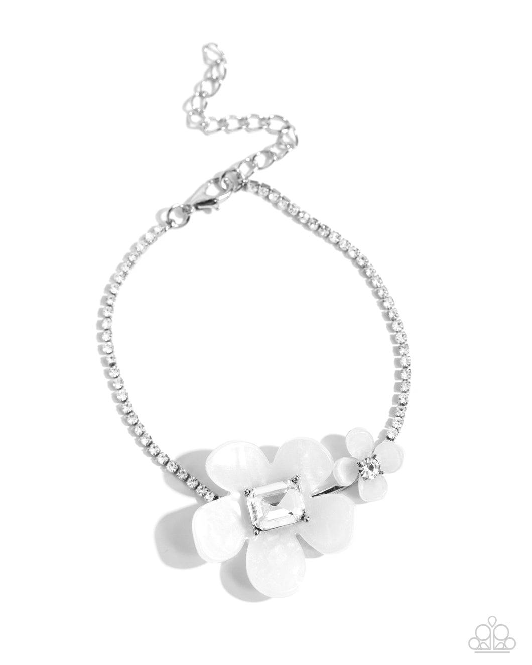 Dainty Devotee Bracelet - White