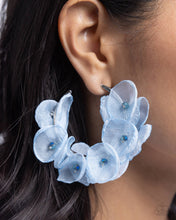 Load image into Gallery viewer, Petaled Pageant Earring - Blue
