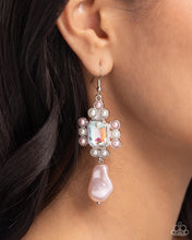 Load image into Gallery viewer, Raving Review Earring - Pink
