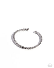 Load image into Gallery viewer, Twisted Trenchant Bracelet - Silver
