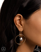 Load image into Gallery viewer, Boldly Balanced Earring - Multi
