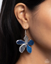 Load image into Gallery viewer, Painted Promotion Earring - Blue
