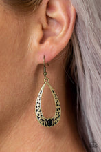 Load image into Gallery viewer, Colorfully Charismatic Earring - Brass
