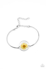 Load image into Gallery viewer, Cottage Season Bracelet - Yellow
