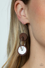 Load image into Gallery viewer, Artisanal Aesthetic Earring - White
