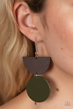 Load image into Gallery viewer, Beach Bistro Earring - Green
