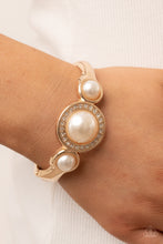 Load image into Gallery viewer, Debutante Daydream Bracelet - Gold
