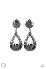 Load image into Gallery viewer, Metallic Magic Earring - Black
