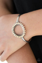 Load image into Gallery viewer, Divinely Desert Bracelet - White
