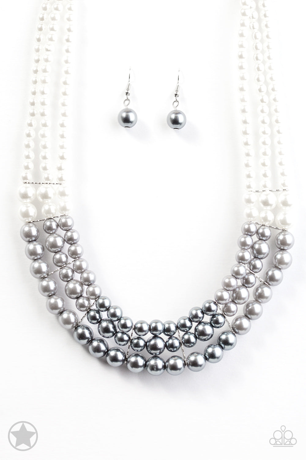 Lady In Waiting Necklace Set - Silver